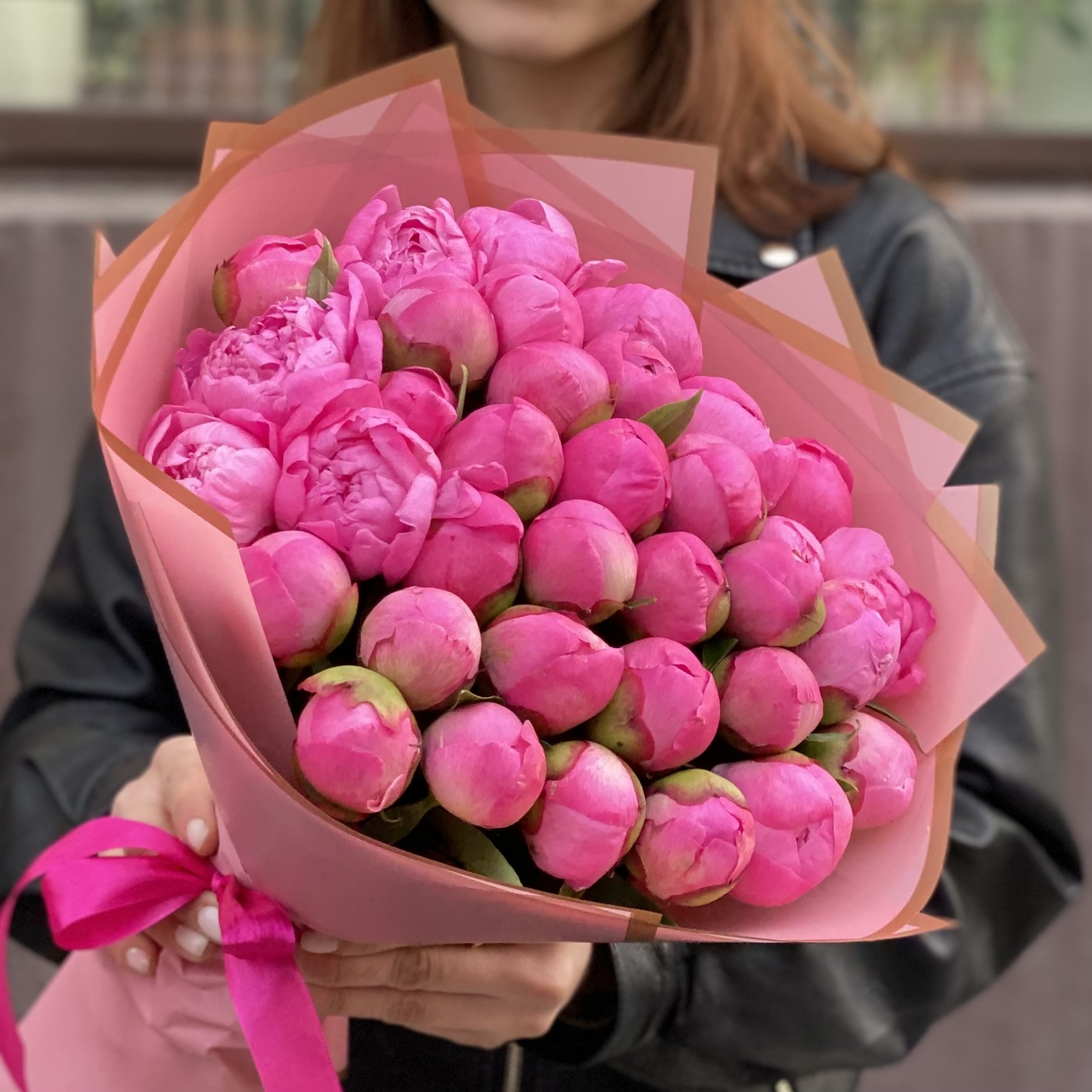 35 розовых пионов Флеминг